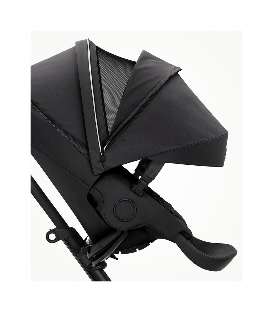 stokke red pram