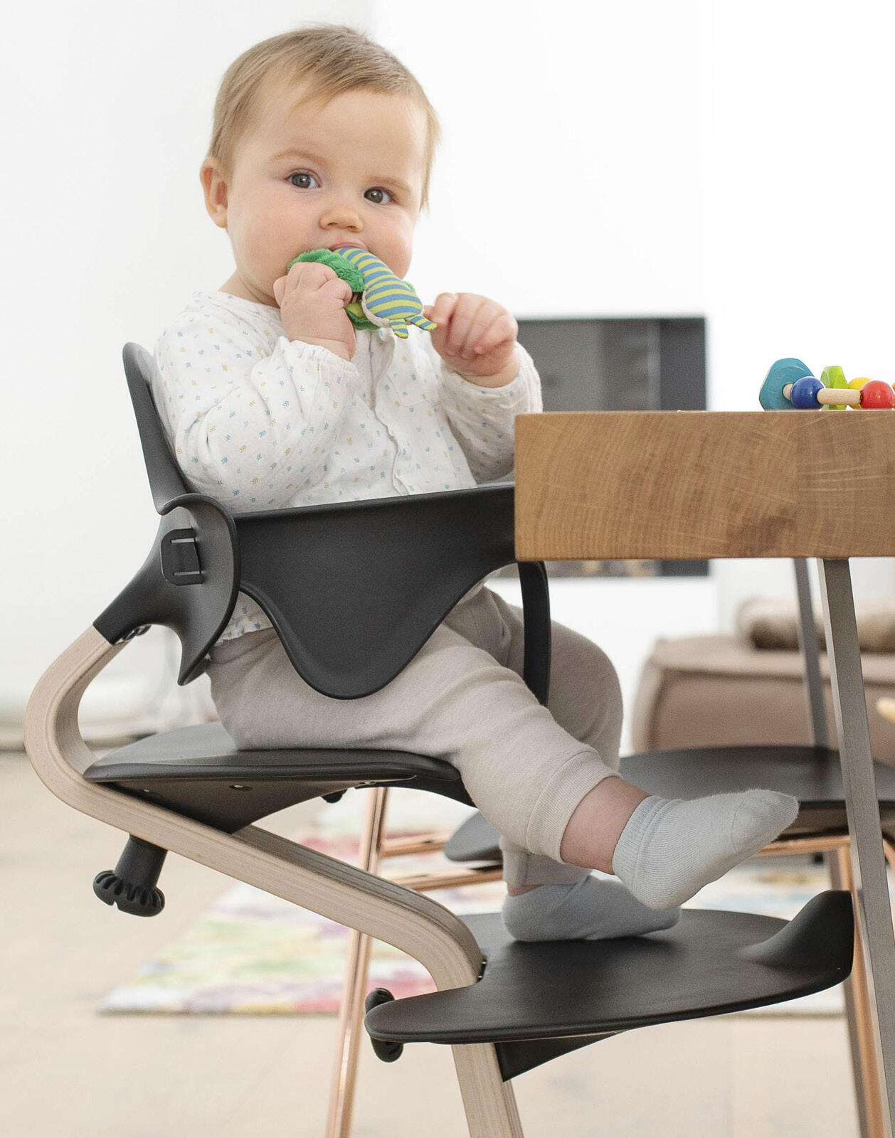 Stokke® Online Shop | Children´s High Chair, Strollers & Nursery